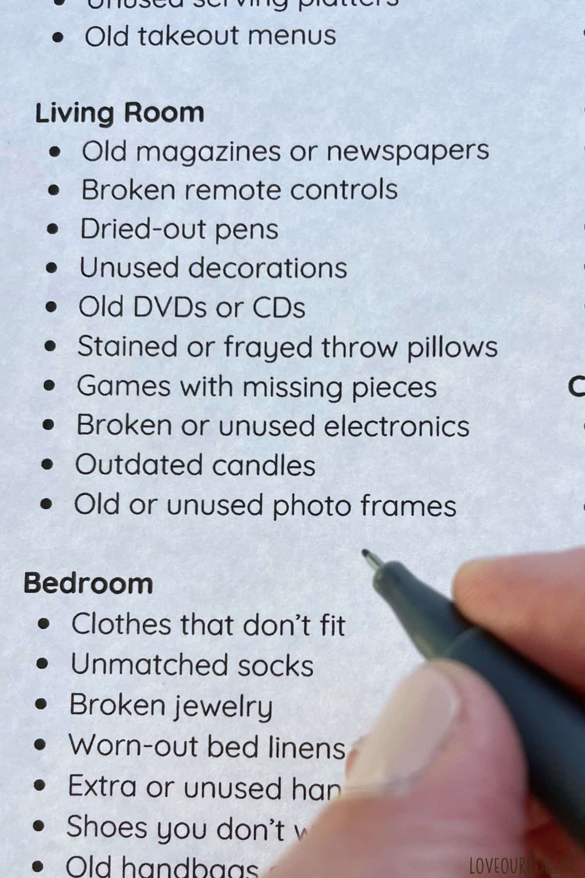 Items in living room to declutter.