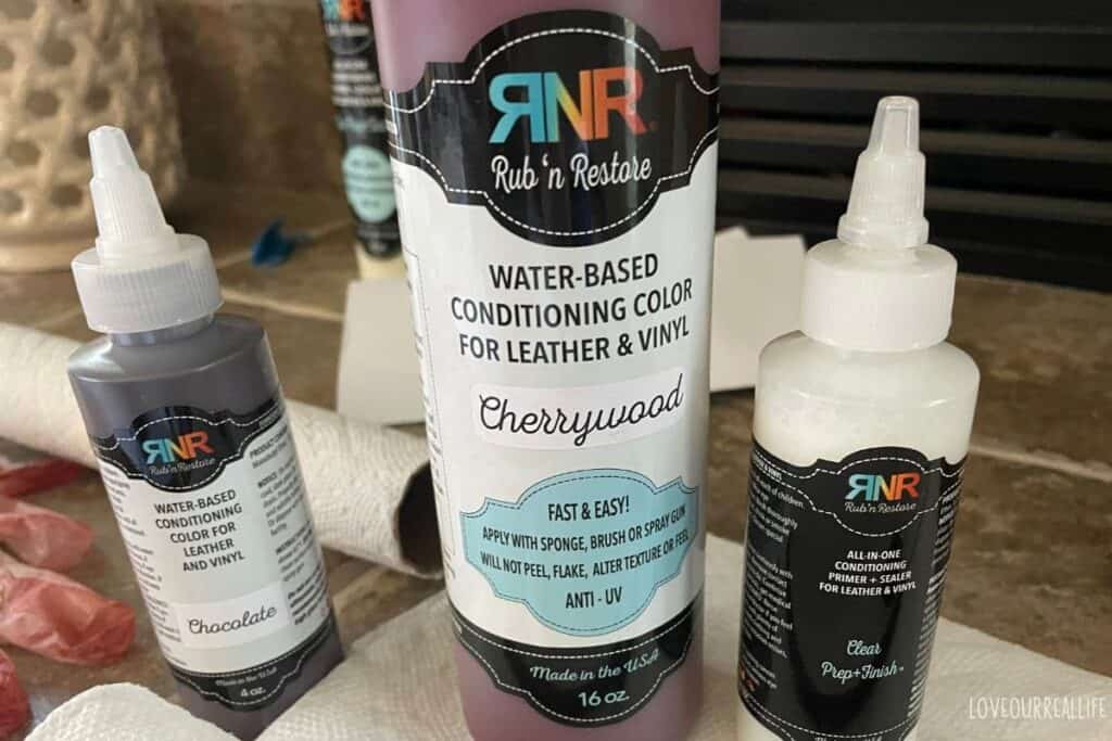 How to Restain Worn Leather Furniture with Rub and Restore ⋆ Love Our ...