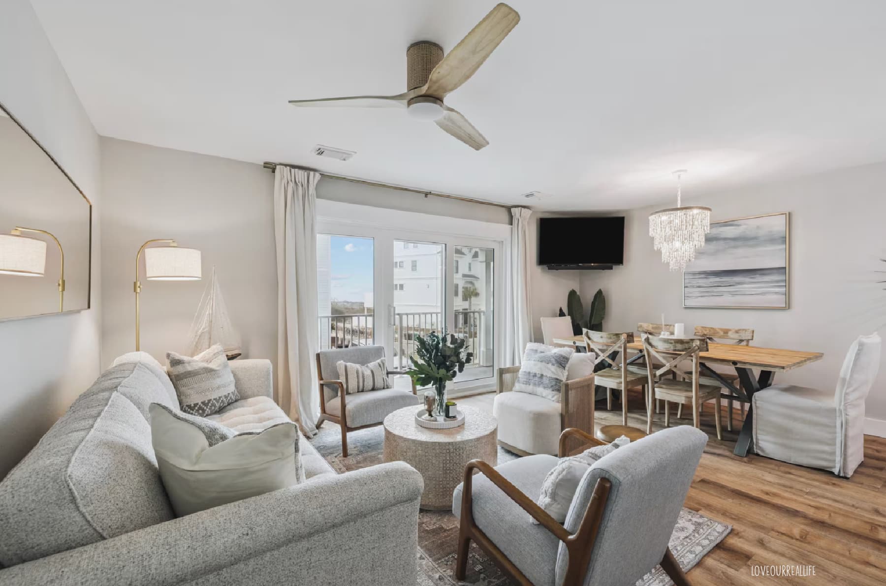 Beach condo decor.